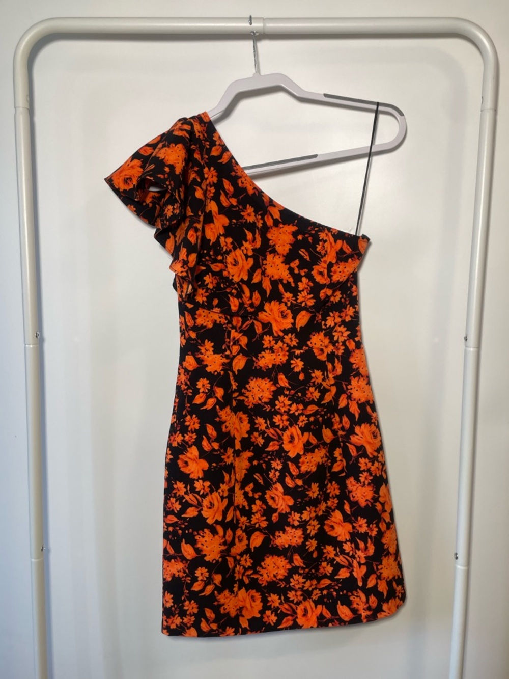 NWOT Chelsea28 One-Shoulder Ruffle Dress - Picture 2 of 6